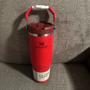 Stanley 30 oz Bright Chili Red Flip Straw Tumbler